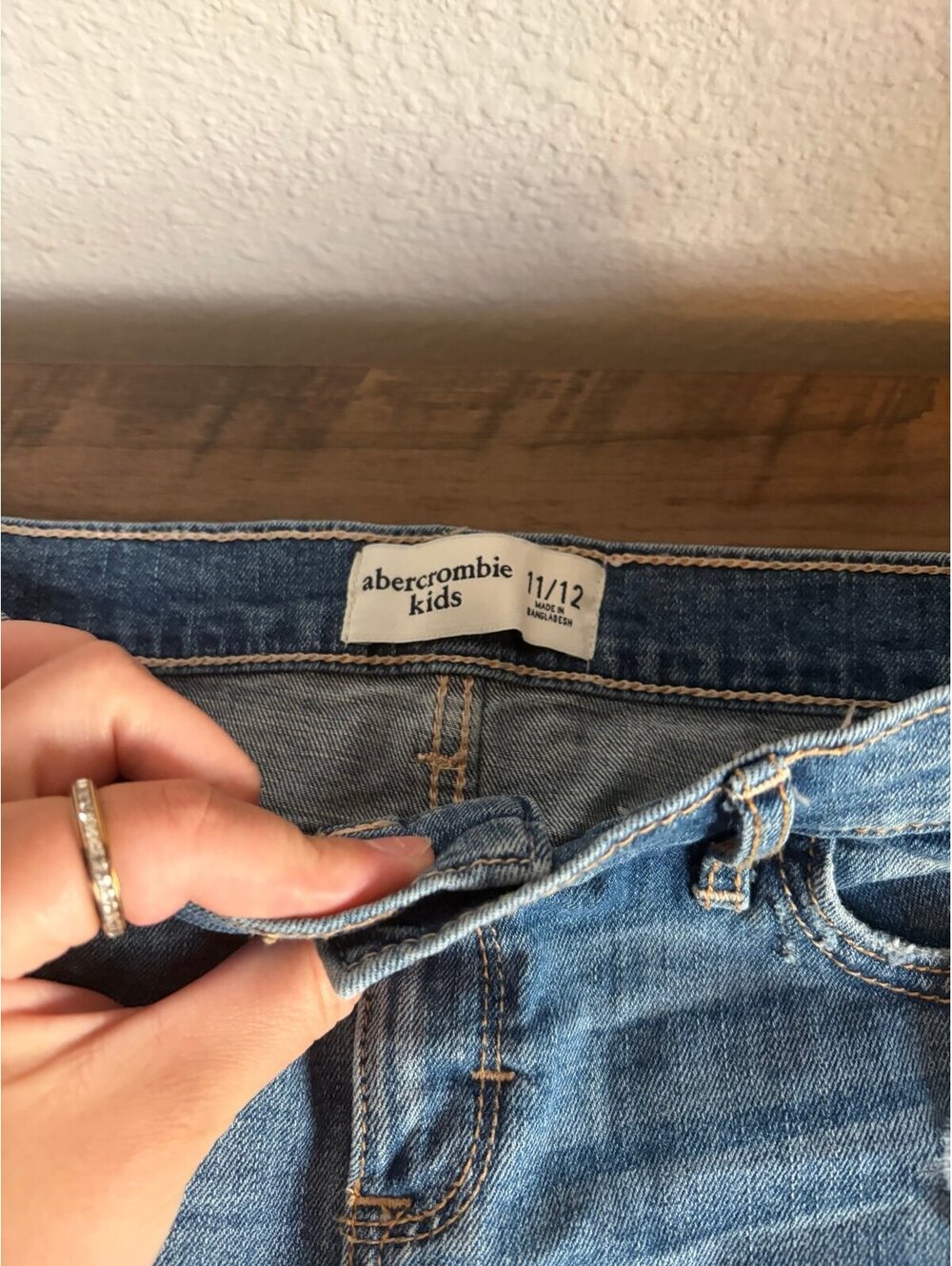 Youth Abercrombie Kids denim skirt size 11/12 - Picture 2 of 3